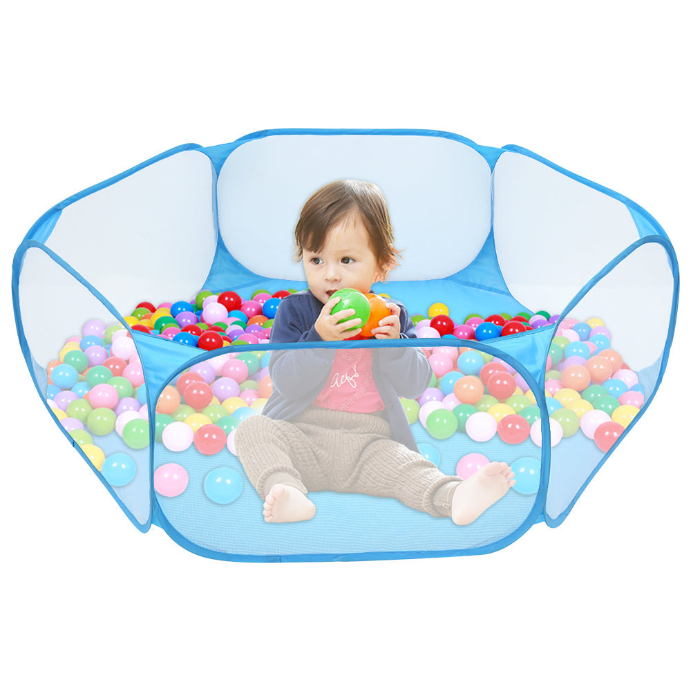 Foldable pop-up ball pit tent – toddler playing inside the ball pit – Bambelou UK