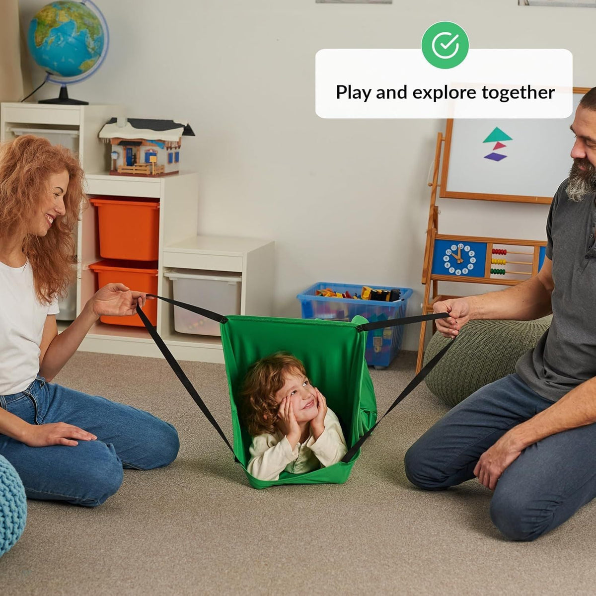 Pop-up sensory play tunnel – size comparison with child – Bambelou UK
