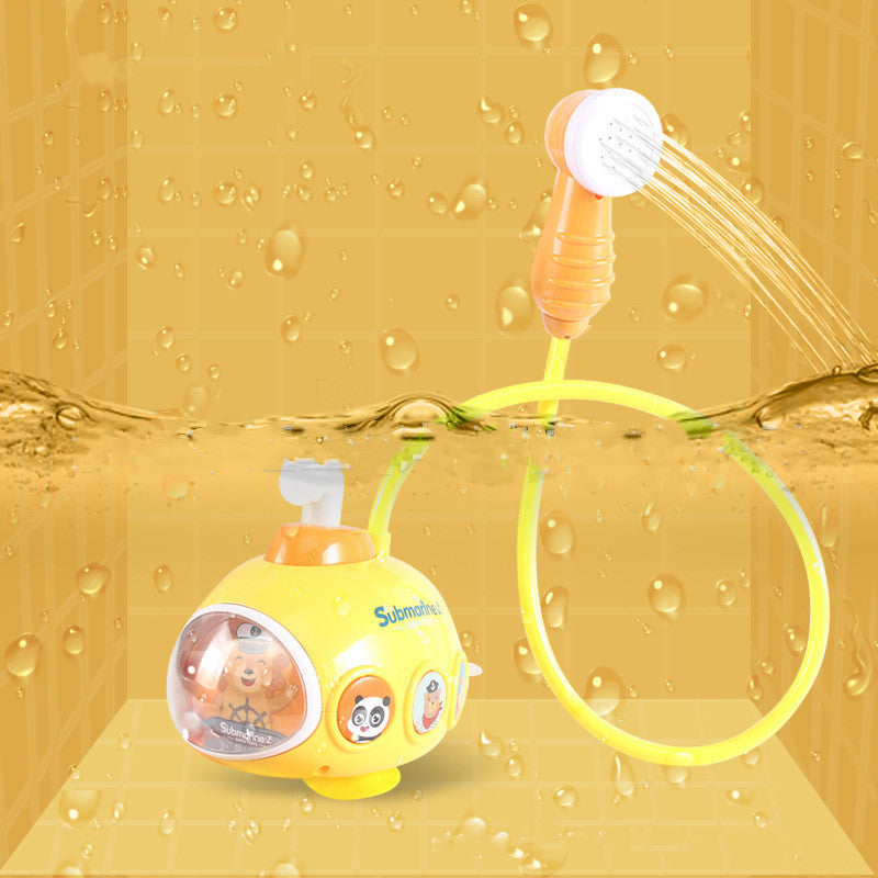 Light-up submarine bath toy – water spray function detail – Bambelou UK